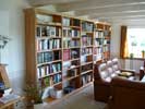 Bücherregal Red Pine gebeizt